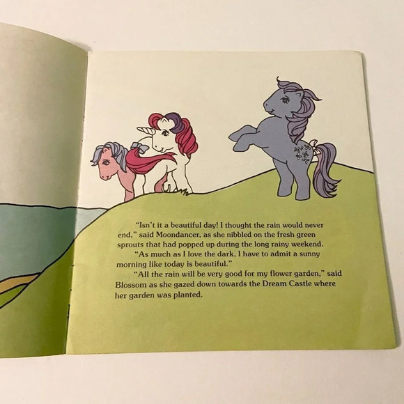 Vintage 1985 My Little Pony The Magic Rainbow Read Along Book Only No Record - Picture 10 of 15